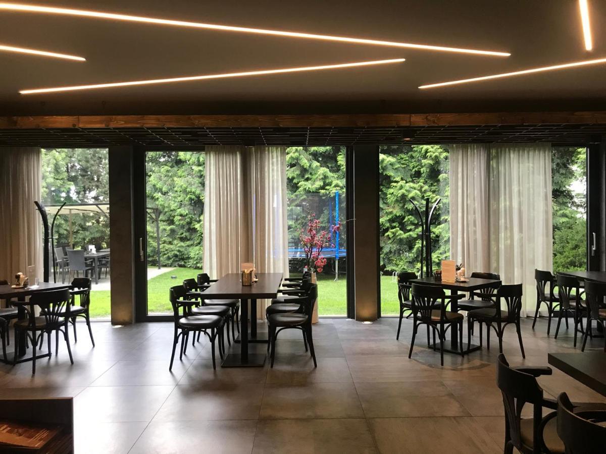 Restaurace A Penzion U Klasku Alamóc Kültér fotó